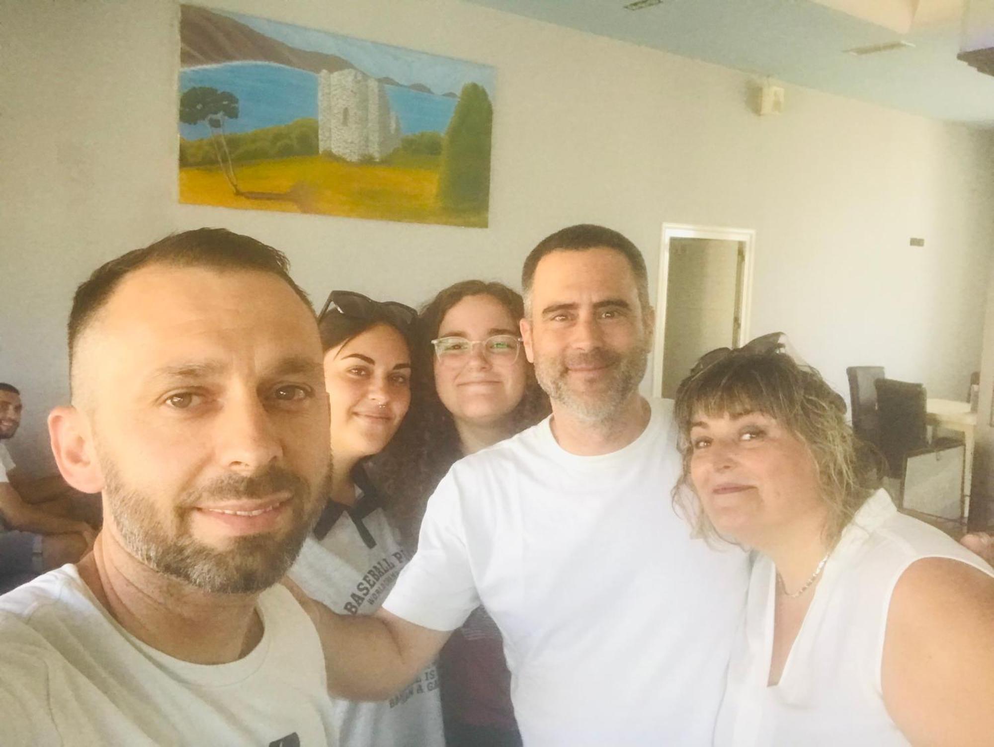 Hotel Sarda Deja's Ford Kültér fotó